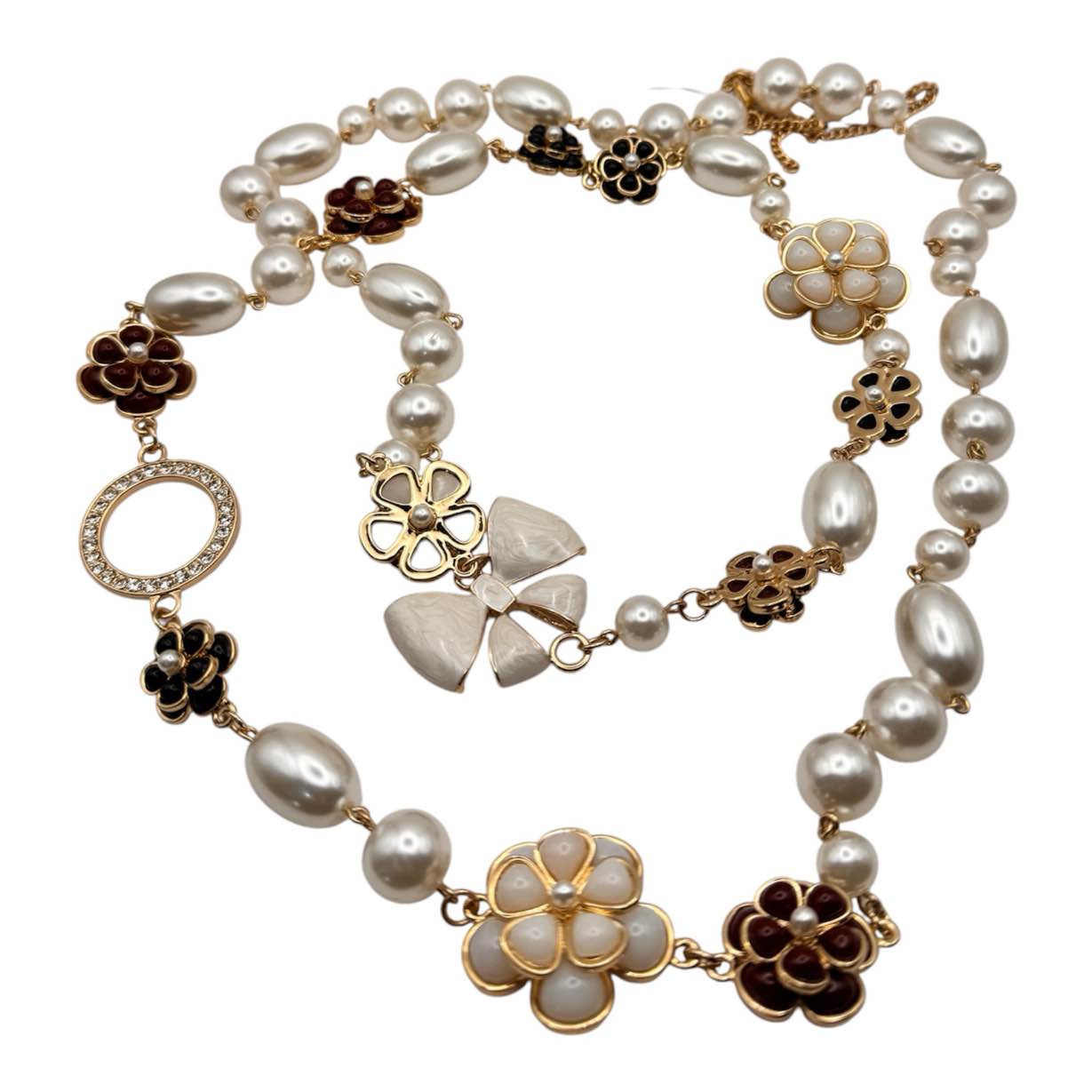 Collana LUNGA PERLE FIOCCO