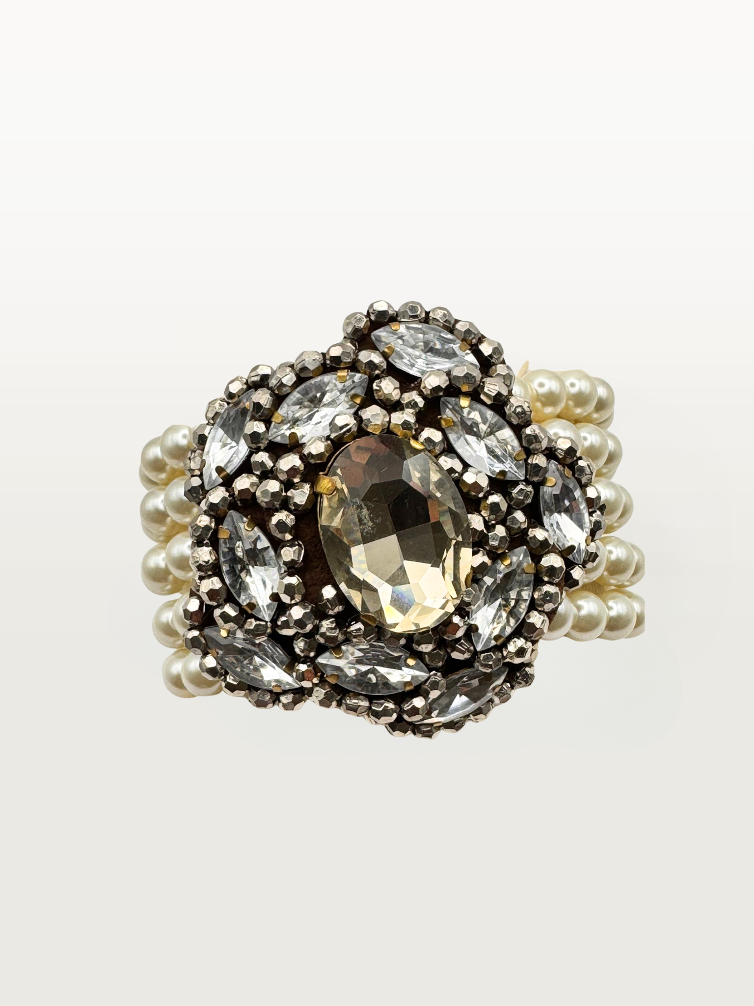 Bracciale PERLE CON CAMELIA