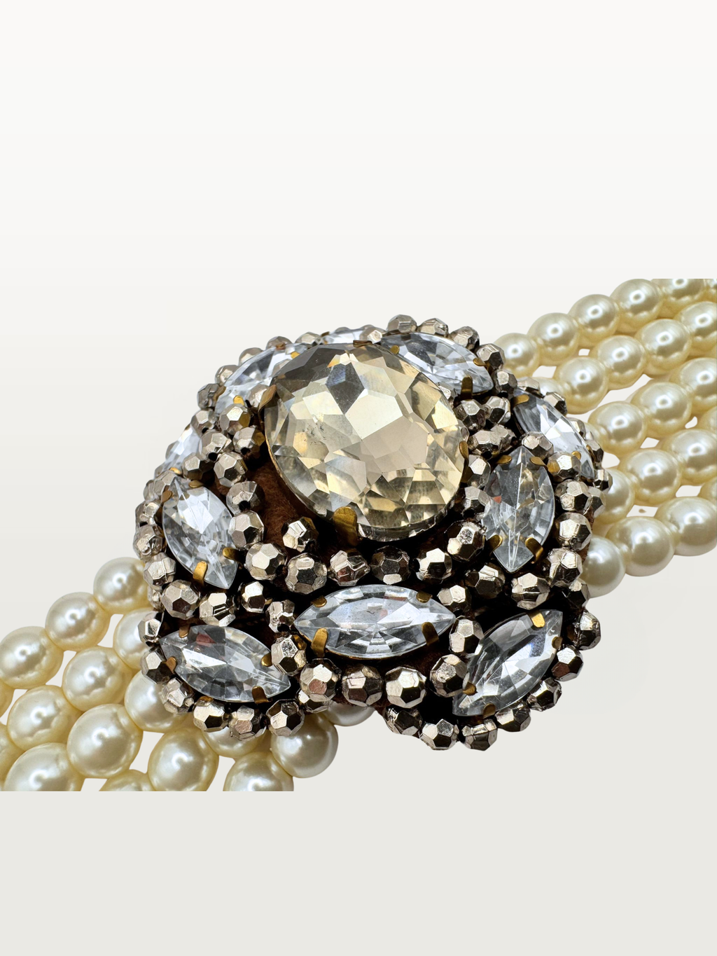 Bracciale PERLE CON CAMELIA