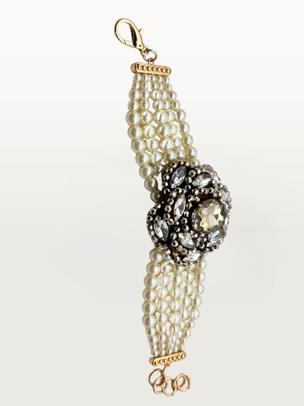 Bracciale PERLE CON CAMELIA